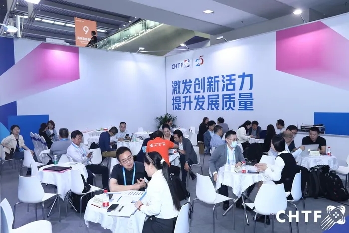 清華、北大、復旦、香港中文大學等超百所高校集中亮相 高交會推動科研成果轉(zhuǎn)化“落地生金”